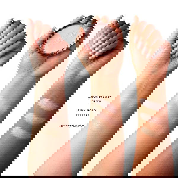 Gemmed Luminizer Moonstone Glow