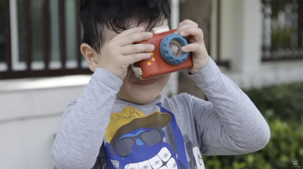 PlanToys - Wooden Toy Camera with Kaleidoscope