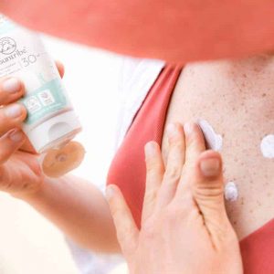suntribe-mineral-sunscreen-beach-mood-small-tube-5-2-800x800-1-300x300.jpeg
