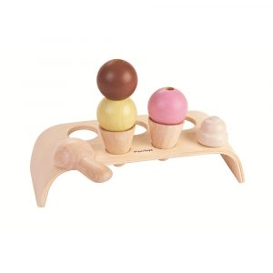 leksaksmat-glasstrutar-med-stall-i-tra-plantoys-ice-cream-set-2-300x300.jpeg