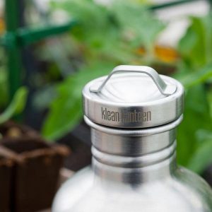 stainless_cap_garden_lifestyle-300x300.jpeg