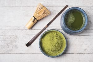 japanese-matcha-green-tea-powder-a-healthy-natural-product-antioxidant-white-wooden-background_t20_LzBvLo-300x200.jpg